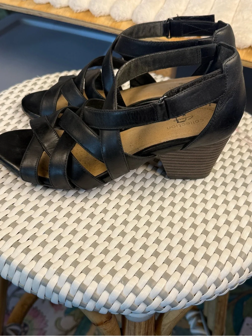 Clarks Women’s Lorene Pop Heeled Strappy Sandal Black Leather Size 7‎